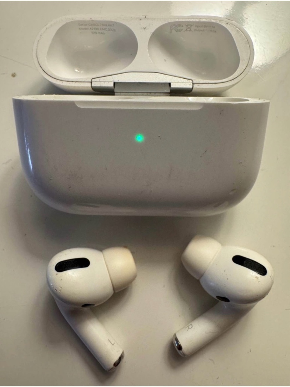 AirPods Lro